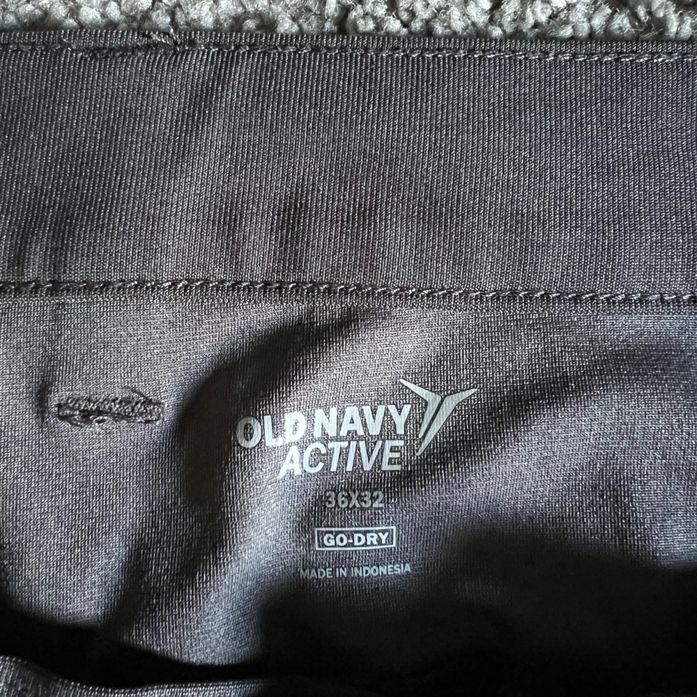 Old Navy Active Charcoal Go-Dry Pants